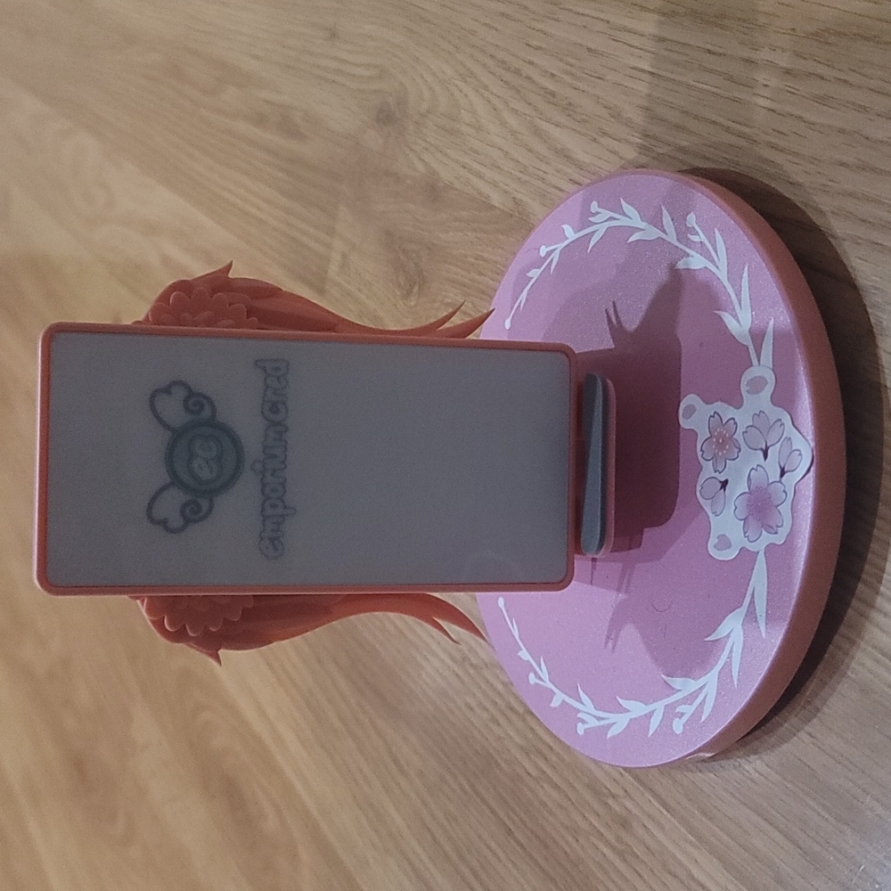 Emporium Cred Wireless Phone Charger